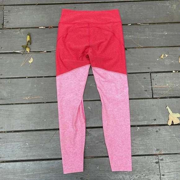 Outdoor voices red and pink leggings size small - Picture 3 of 4